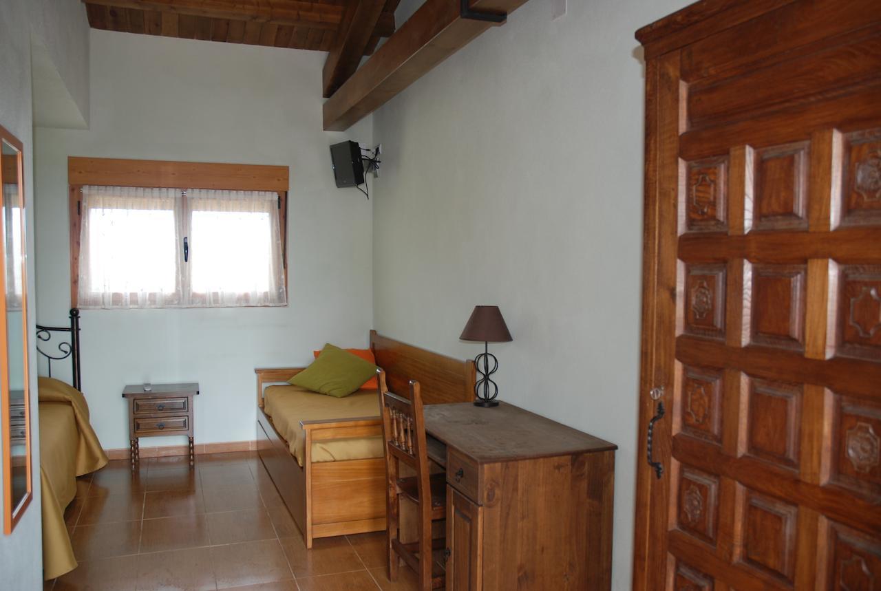Casa Rural Teso De La Encina Villamor de los Escuderos Room photo