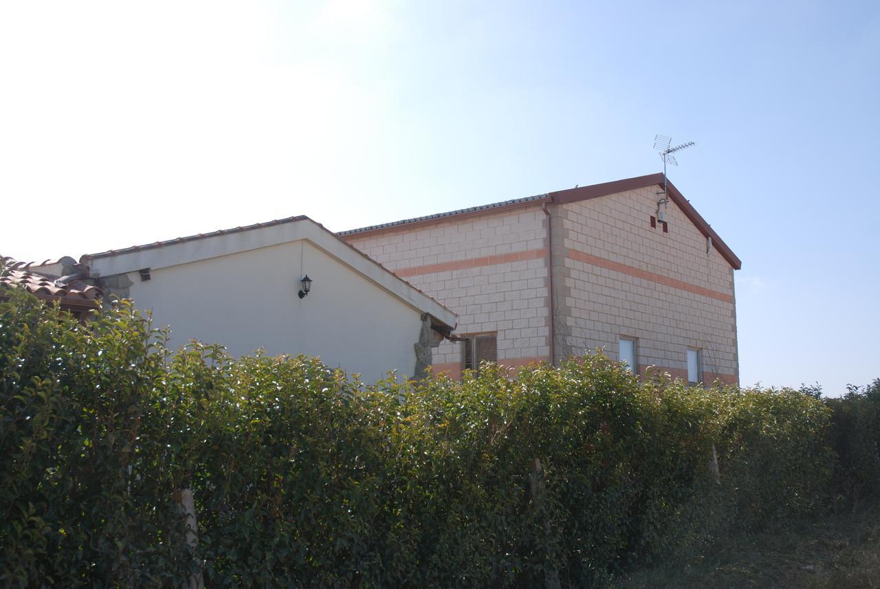 Casa Rural Teso De La Encina Villamor de los Escuderos Exterior photo